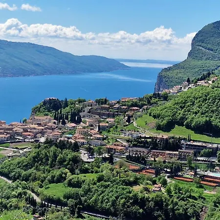 Alpenblick Am Gardasee Apartament *
